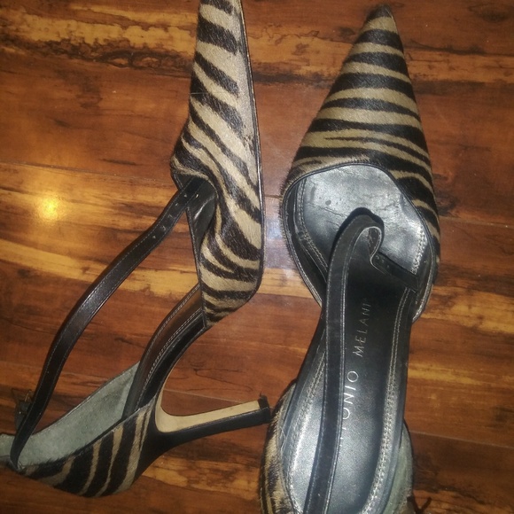 Shoes - Picture 2 of 3